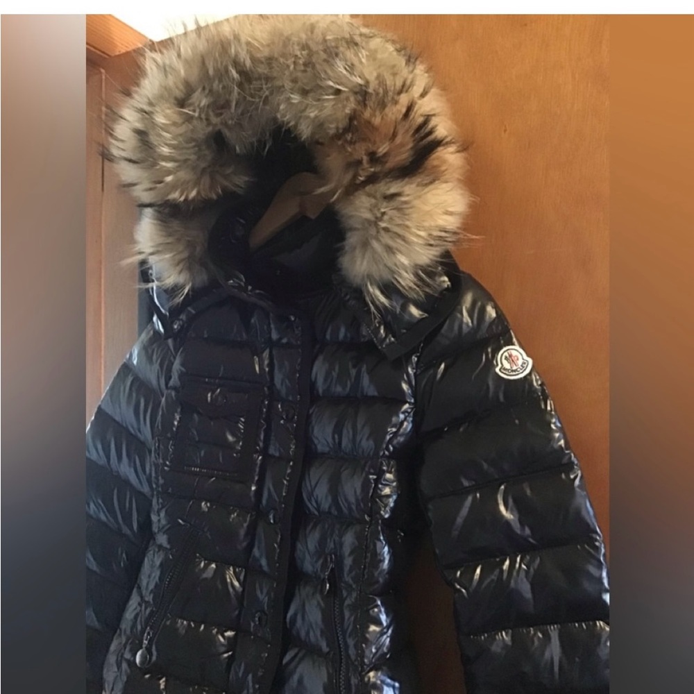 Armoise Short Down Jacket size 0 Verified-Certified Moncler Excellent Condition